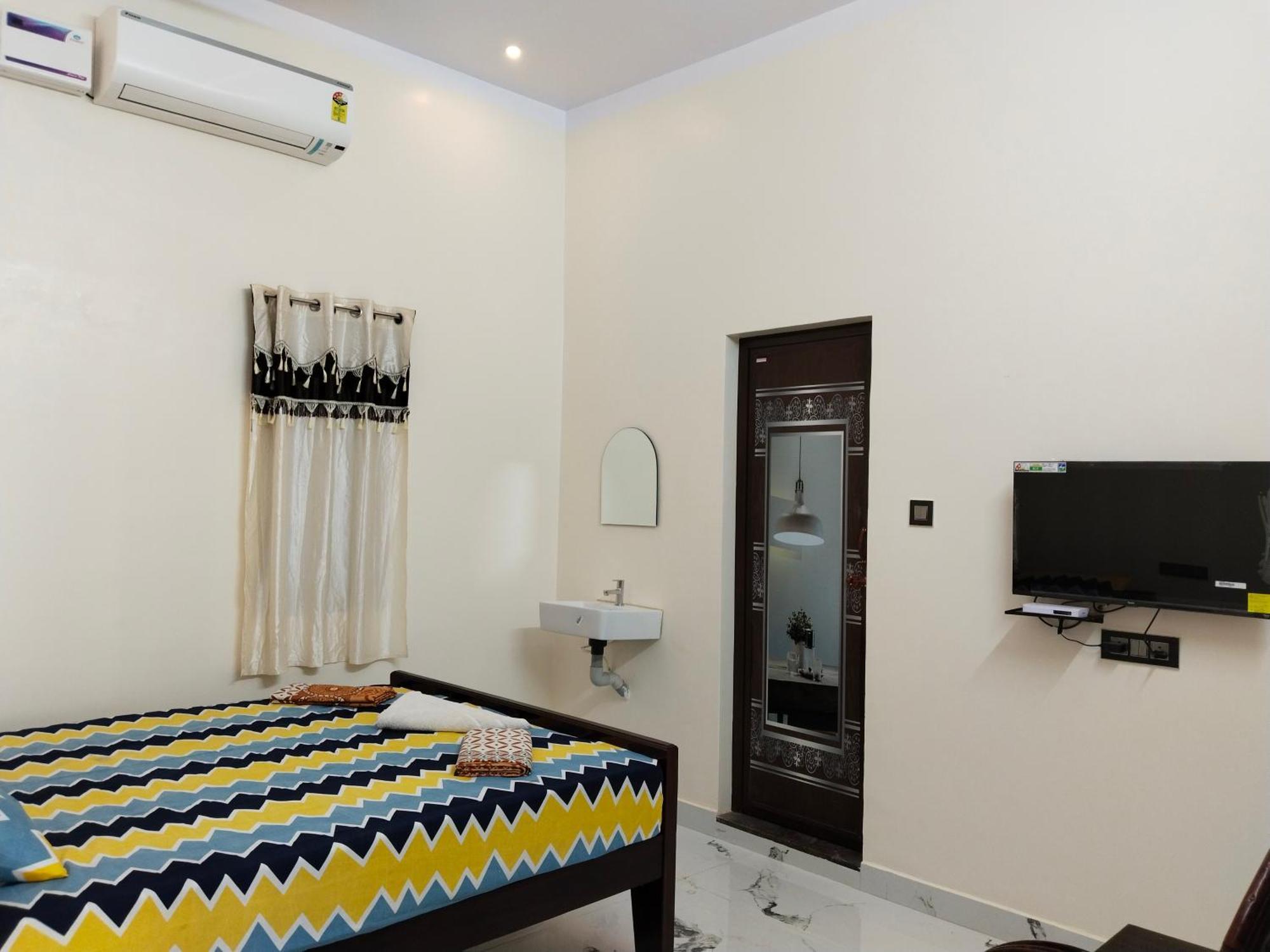 Vedhav Residency Hotel Kanjakumari Kültér fotó