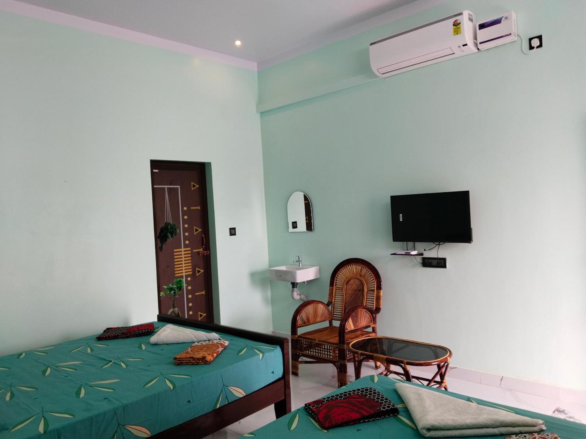 Vedhav Residency Hotel Kanjakumari Kültér fotó
