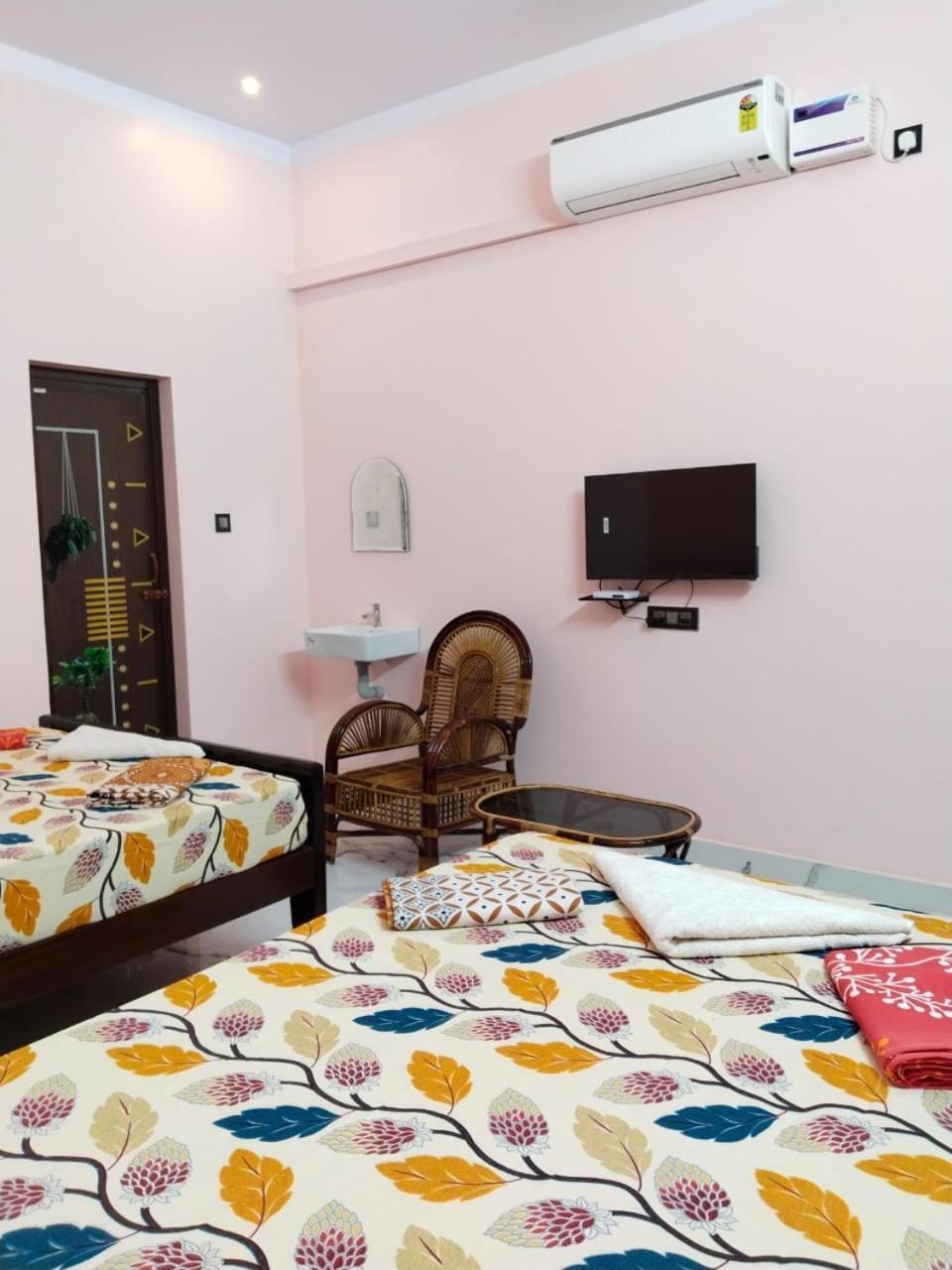 Vedhav Residency Hotel Kanjakumari Kültér fotó